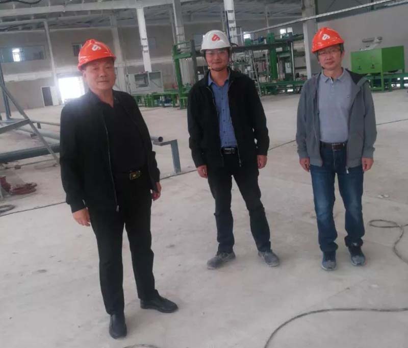 拼搏、冲刺-确保中建材优科房屋（蓬莱）项目顺利投产.jpg