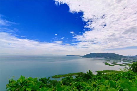 One-Day Tour of Xishan Island, Taihu Lake, Suzhou